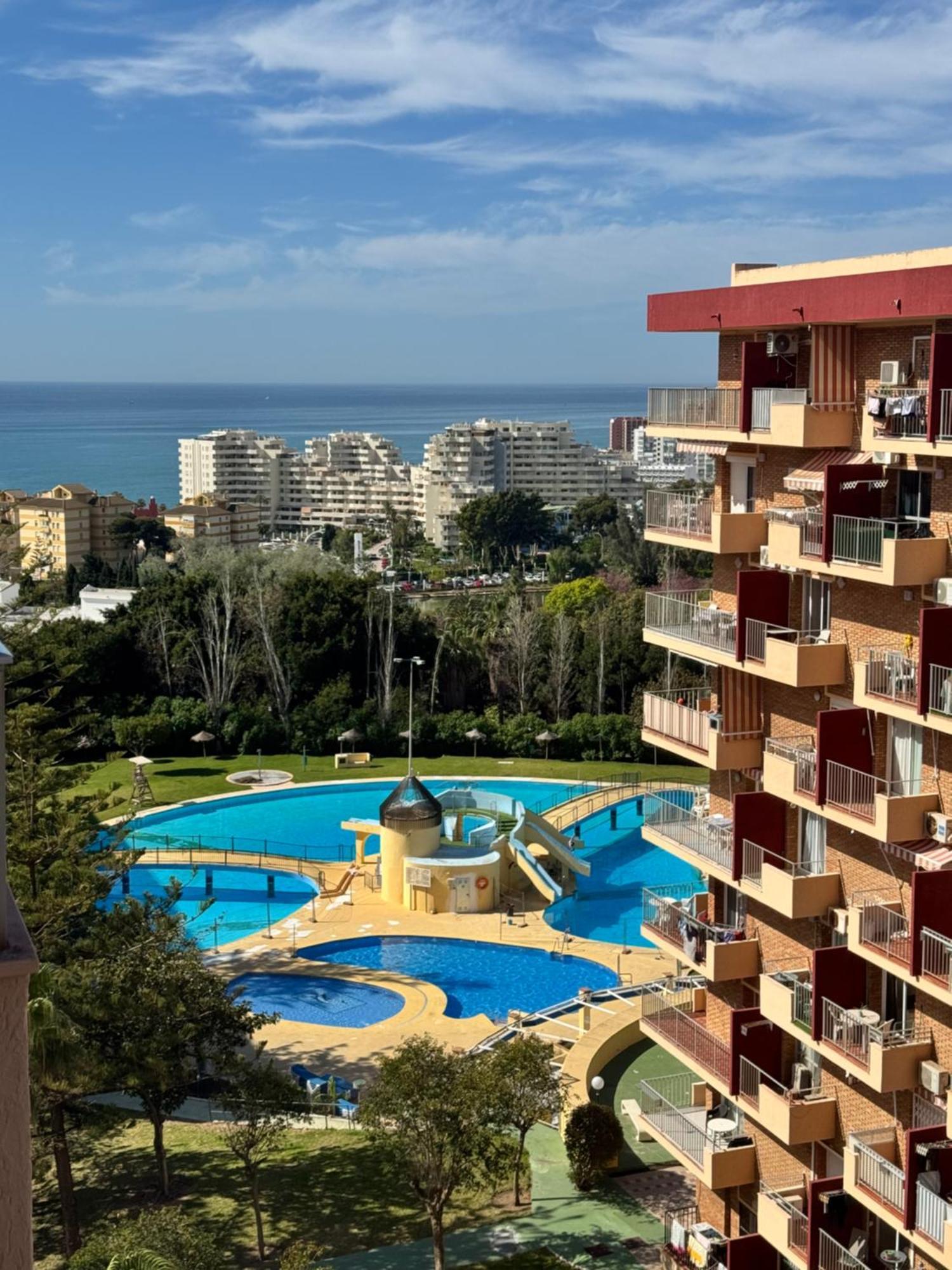 Bythewave Apartments Benalmadena Exterior photo